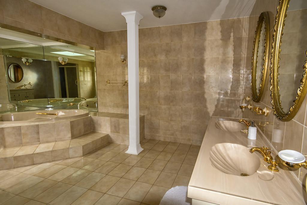 Sewende Hemel Hotel Кроунстад Екстериор снимка